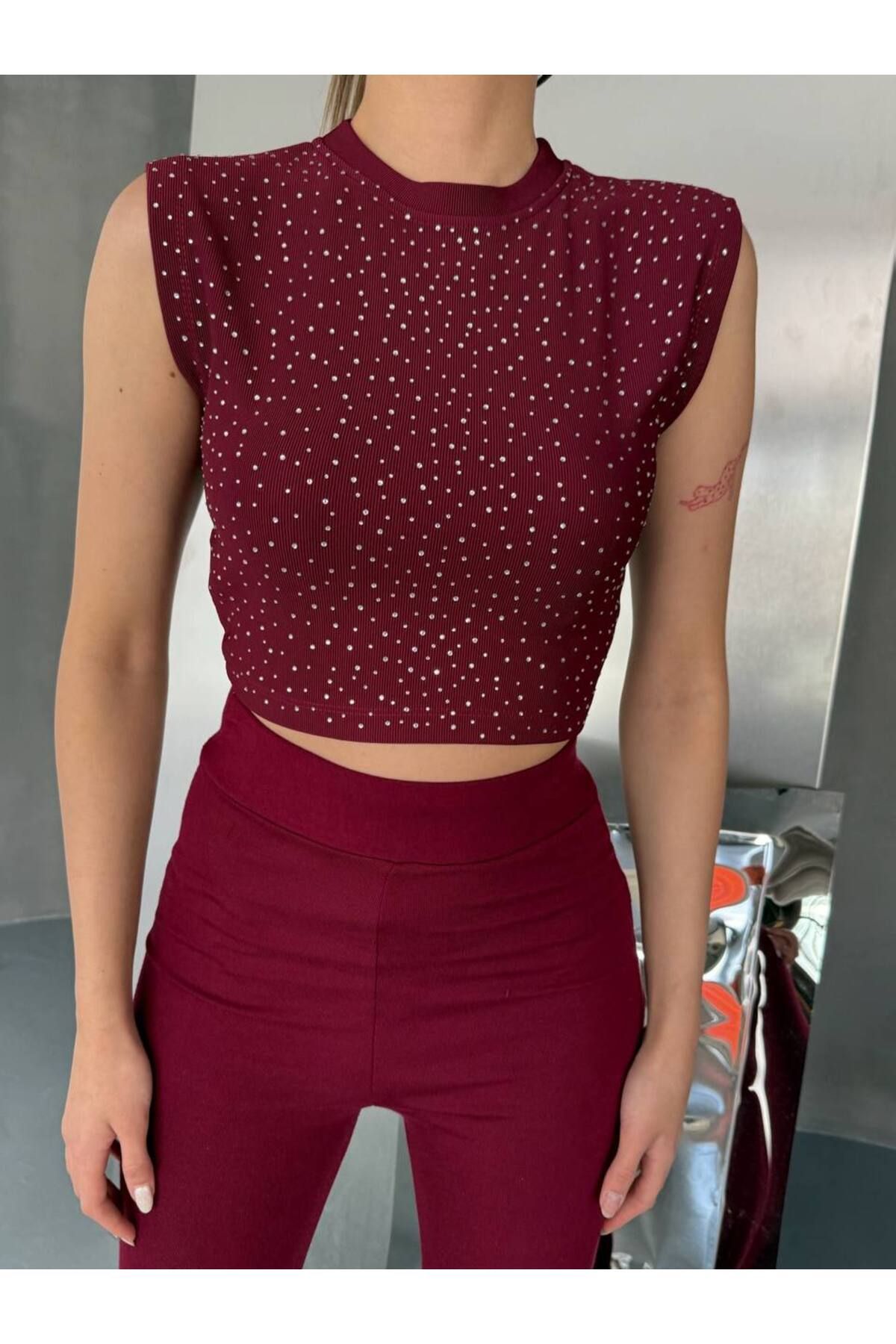 Ottoman Kumaş Bisiklet Yaka Serpme Taşlı Kadın Crop Bluz